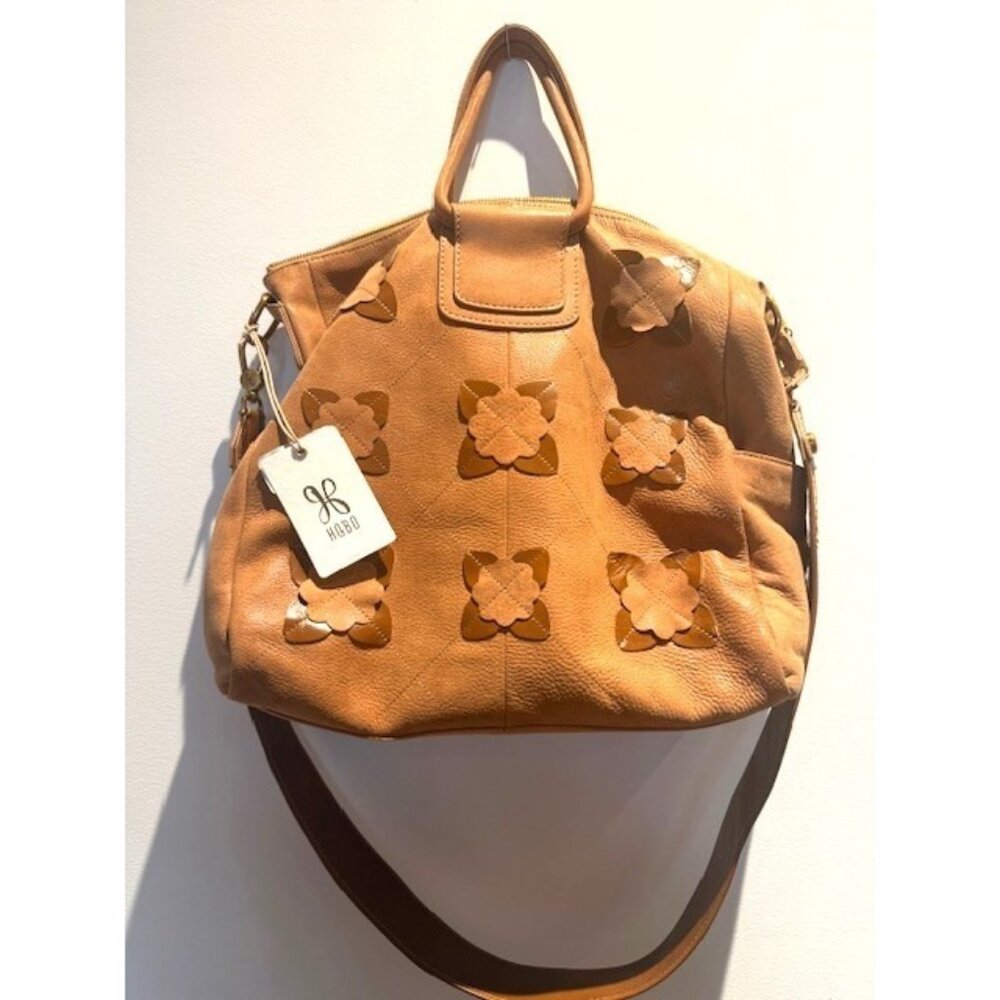 HOBO Large Buffed Tan Leather Sheila Satchel - Everyday